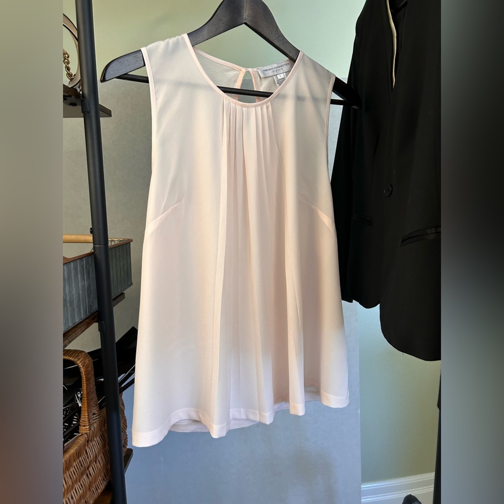 French Connection Blush Pink Sleeveless Pleated Front Top Size L